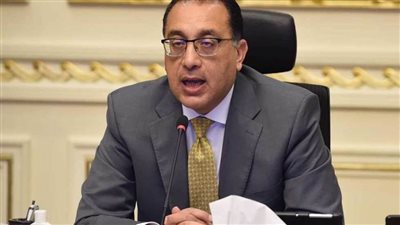 رئيس الوزراء يؤكد استمرار التعاون الكامل بين الحكومة والبنك المركزي خلال المرحلة المقبلة