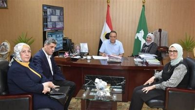 محافظ الشرقية يلتقي نواب البرلمان لاستعراض وحل مشاكلهم 