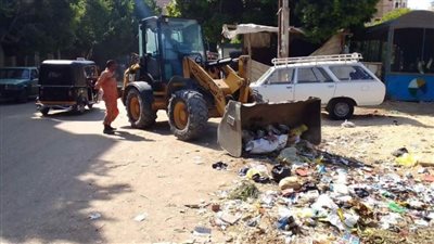 محافظ أسيوط تكثيف حملات نظافة وتجميل وتسوية طرق بعدد من القرى