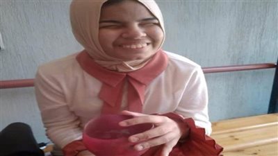 ورشة عمل بمدرسة النور للمكفوفين حول تدوير المخلفات البيئية