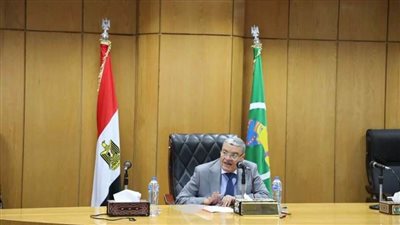 محافظ المنيا يوجه بتسريع عقد لجان البت الفني لتقنين أراضي أملاك الدولة