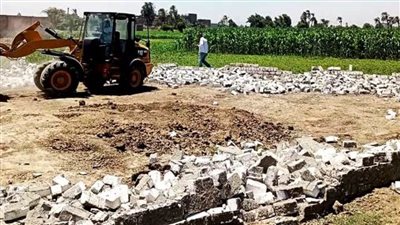 إزالة 101 حالة تعدٍ على أملاك الدولة والأراضي الزراعية خلال 5 أيام بسوهاج