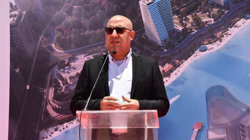 وزير الإسكان