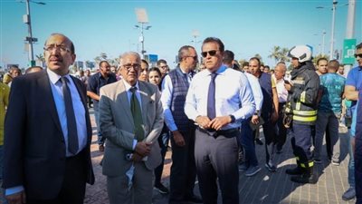 وزير الصحة يتابع تقديم الخدمات الطبية في حريق كارفور