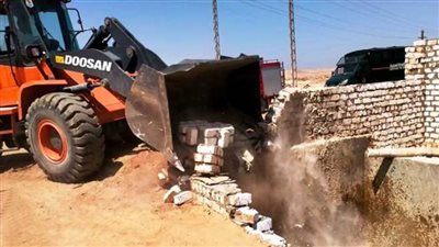 إزالة 10 حالات تعد على أملاك الدولة بدمياط