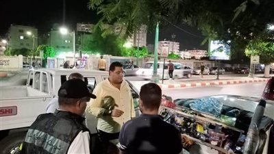 تحرير 8 محاضر لإشغالات بشارع الكورنيش بمدينة المنيا