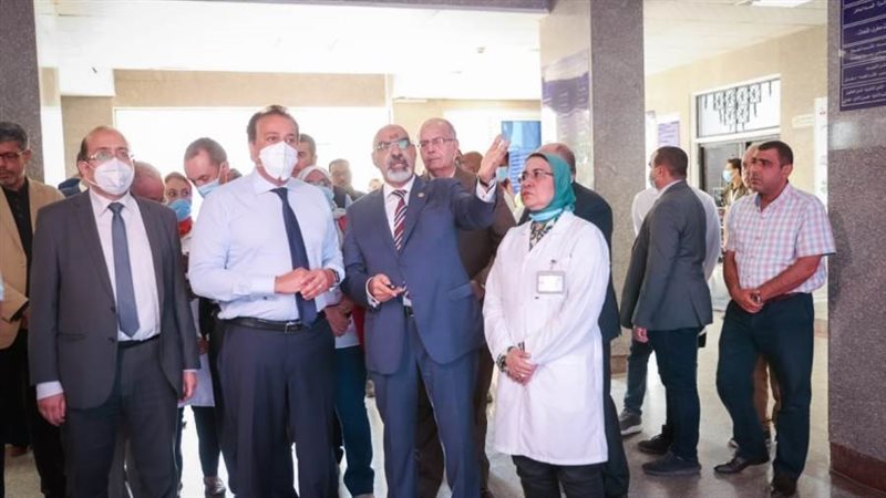 زيارة وزير الصحة