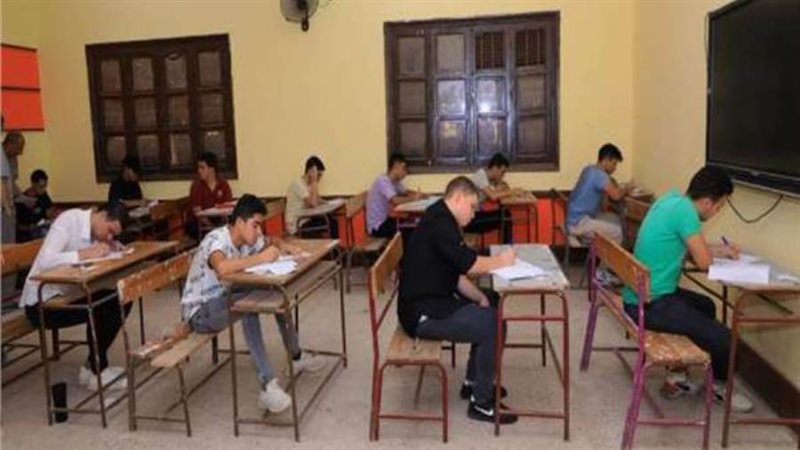 طلاب الثانوية العامة