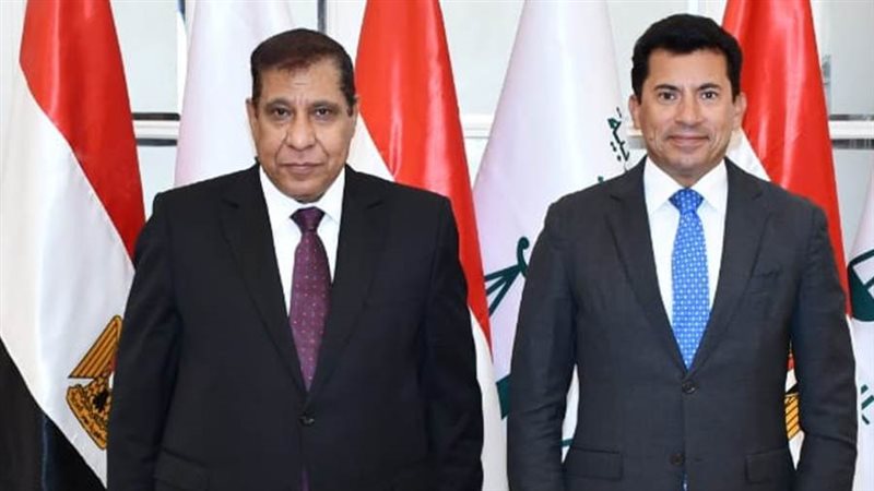 وزير الشباب والرياضة