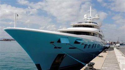 بيع يخت فاخر مرتبط برجل أعمال روسي خاضع لعقوبات الغرب على موسكو