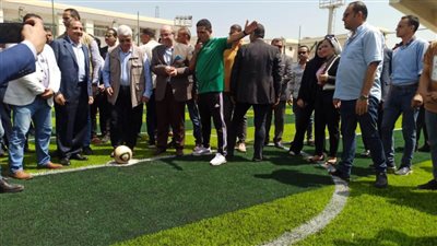 محافظ بني سويف ووزير التعليم العالي ورئيس الجامعة يفتتحون الملعب الخماسي 