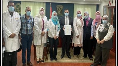 وزير الطيران يهنئ العاملين بمستشفى مصر للطيران بحصولها على شهادة اعتماد الهيئة العامة للرقابة الصحية