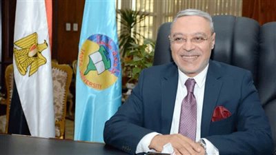 رئيس جامعة طنطا يستقبل الأنبا بولا لمتابعة أنشطة مؤسسة الفلك بكلية الصيدلة