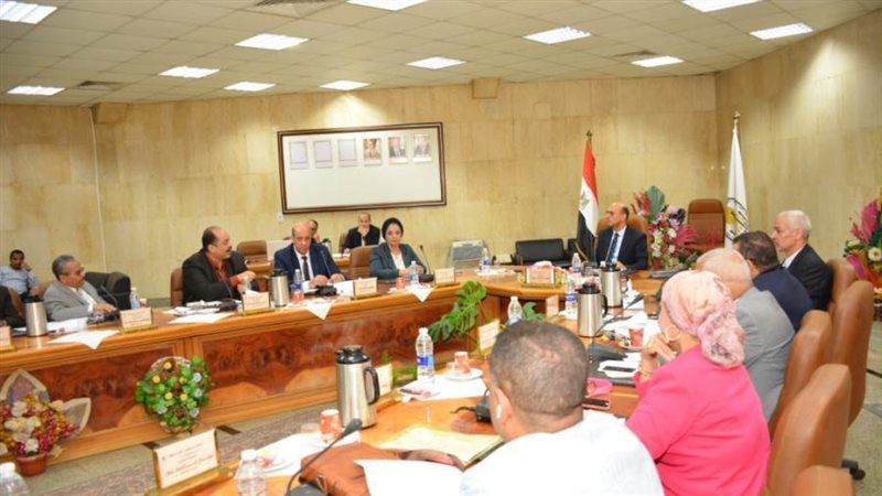 مجلس جامعة أسيوط