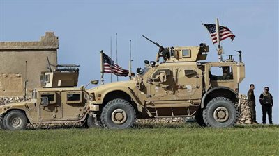 الجيش الأمريكي يعلن إصابة أحد جنوده ويقول إنه ردّ على قصف استهدف قواته في سوريا