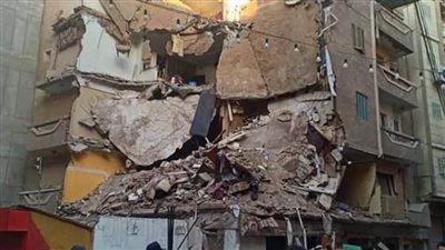 تشكيل لجنة هندسية لفحص وتحديد أسباب انهيار عقار طهطا بسوهاج