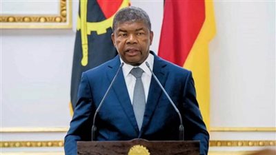 رئيس أنجولا المنتهية ولايته يتصدر نتائج الانتخابات