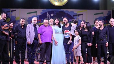 أغاني زمن الفن الجميل تضيء ساحة مركز الهناجر للفنون 