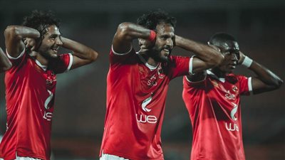 فوز الأهلي علي إنبي بهدفين نظيفين 