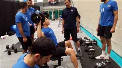 فراعنة الطائرة يخوض تدريباته استعدادا لمواجهة هولندا بالمونديال