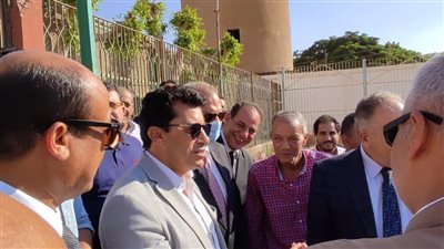 تفاصيل جولة وزير الشباب والرياضة ومحافظ القليوبية في نادي القناطر الخيرية