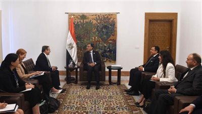 رئيس الوزراء يلتقي مدير برنامج الأمم المتحدة الإنمائي