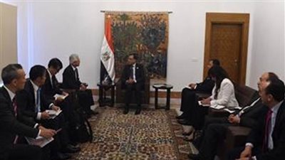 رئيس الوزراء يرحب باهتمام شركة 