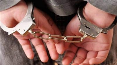 حبس ربة منزل لمدة 4 أيام على ذمة التحقيق وبحوزتها 6 فرش من مخدر الحشيش بسوهاج