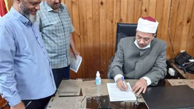 طلاب الشهادة الثانوية الأزهرية بسوهاج يؤدون امتحانات الدور الثاني