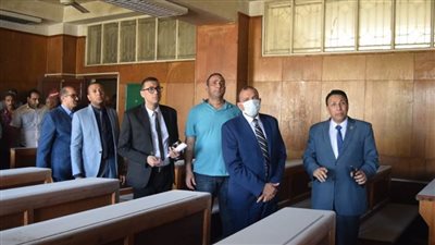 رئيس جامعة بني سويف: السيطرة على حريق محدود بكلية التجارة دون وقوع خسائر