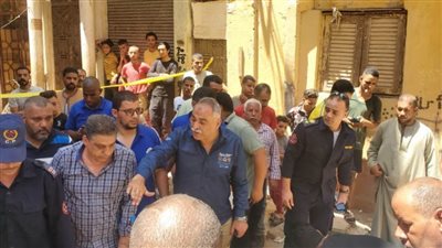 هبوط أرضي مفاجئ بميدان البدري بحي غرب بأسيوط