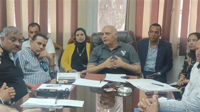 لجنة عليا بالبحيرة للمتابعة اليومية لتسويق وتوريد الأرز الشعير موسم ۲۰۲۲