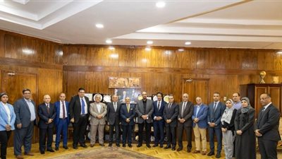 جامعة طنطا تبحث مع مؤسسة 57357 تولي إدارة المستشفى