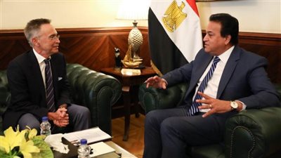 وزير الصحة يتلقى دعوة رسمية لرئاسة الدورة الأولى لتحالف أصدقاء الأمم المتحدة للقضاء على فيروس 