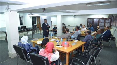 مركز تنمية القدرات بجامعة سوهاج ينظم دورة تدريبية عن مهارات الاتصال في أنماط التعليم