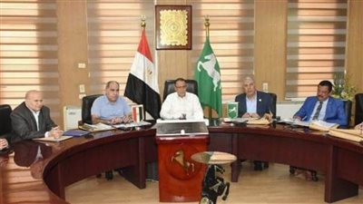 محافظ الشرقية يترأس لجان تجديد واختبار شغل وظائف قيادية