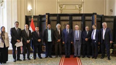 وزير الصحة يناقش مع نقابة الأطباء بعض الملفات المشتركة