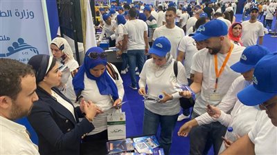 معرض وزارة الطيران يشهد إقبالاً كبيراً من شباب مختلف الوزارات