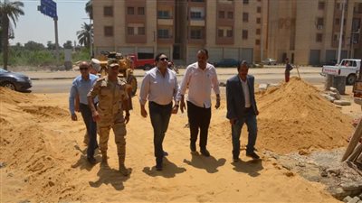 نائب محافظ  بني سويف يتابع مشروعات حياة كريمة بببا