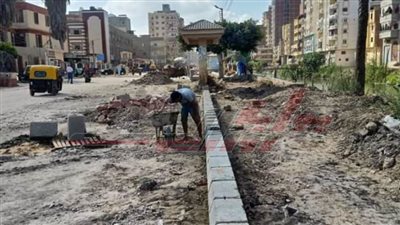 استمرار مشروعات الرصف بدسوق وحملة لإزالة التعديات بالحامول