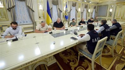 الرئيس الأوكراني يلتقي مدير الوكالة الدولية للطاقة الذرية