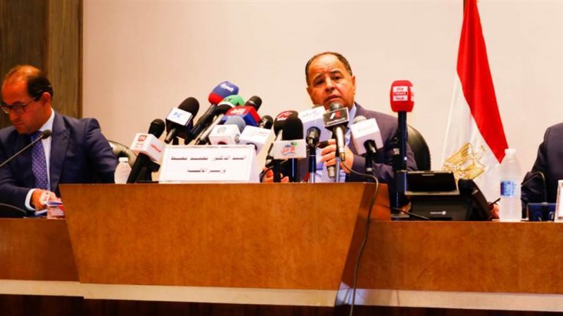 وزير المالية الدكتور