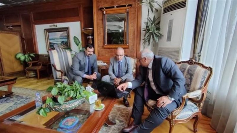 وزير الري ومحافظ