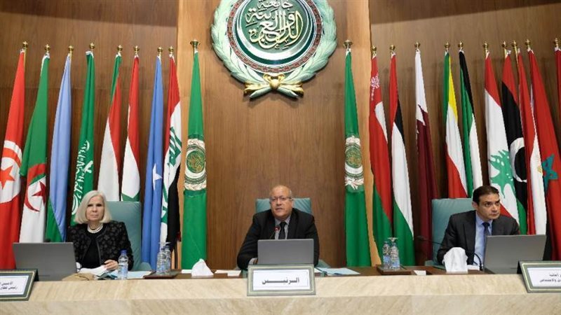 خلال الاجتماع