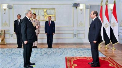 الرئيس السيسي يشهد أداء حلف اليمين الدستورية لرئيس هيئة النيابة الإدارية×4 صور