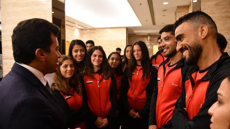 د. أشرف صبحى