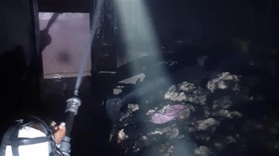 إصابة شخصين في حريق التهم شقة سكنية بأسيوط