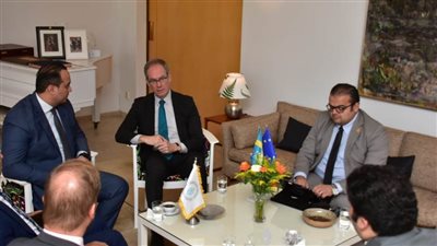 رئيس الرعاية الصحية يلتقي سفير السويد للتعاون في مجالات الرعاية والتكنولوجيا الصحية