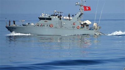 البحرية التونسية تنقذ 73 مهاجرا من الغرق