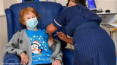 بريطانيا تطلق حملة جديدة للتطعيم ضد فيروس كورونا